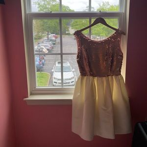 Beautiful Anthropologie pink & white dress